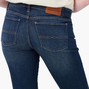 Lucky Brand Sweet Bootcut Jeans Dark Blue Sz 8 Women